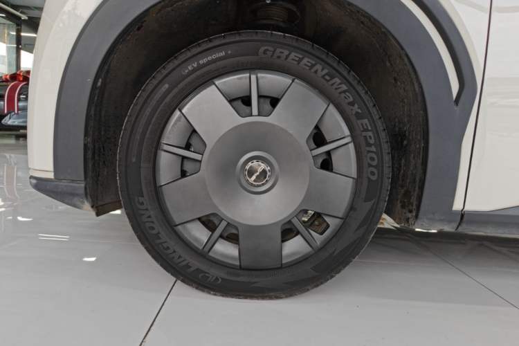 Used BYD Seagull 2023 Active Version Left Front Wheel Hub