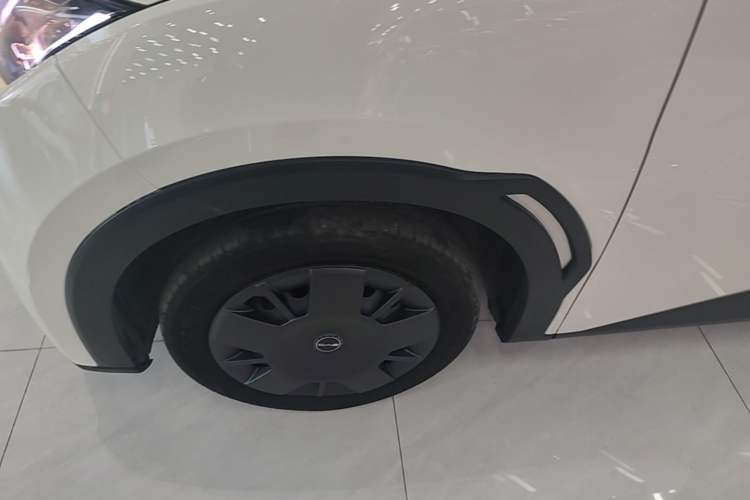 Used BYD Seagull 2023 Active Version Left Front Wheel Hub