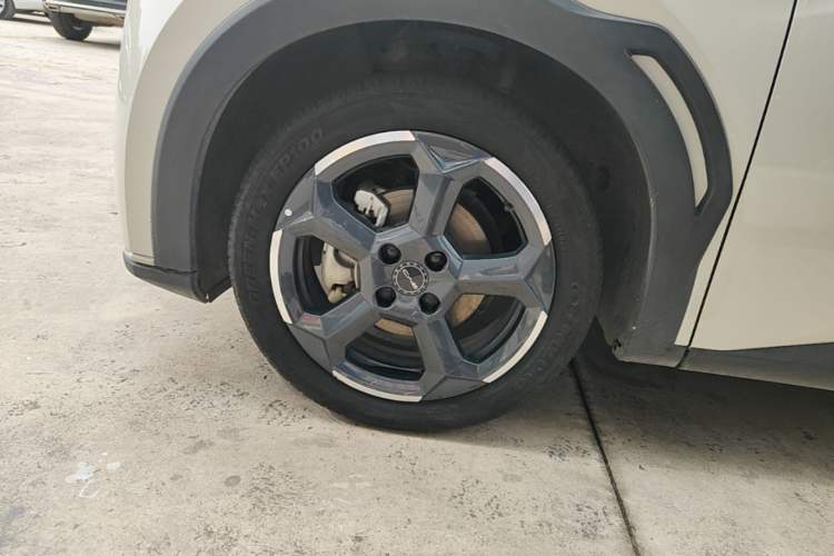 Used BYD Seagull 2023 Flying Edition Left Front Wheel Hub