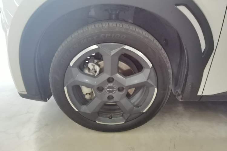 Used BYD Seagull 2023 Free Edition Left Front Wheel Hub