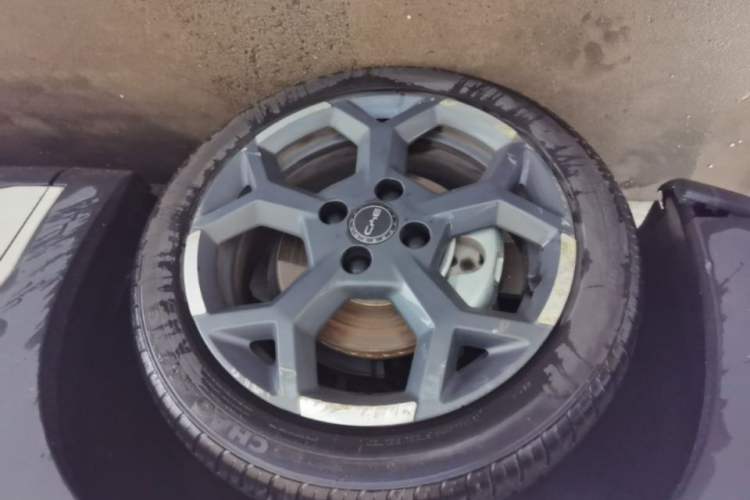 Used BYD Seagull 2023 Flying Edition Left Front Wheel Hub