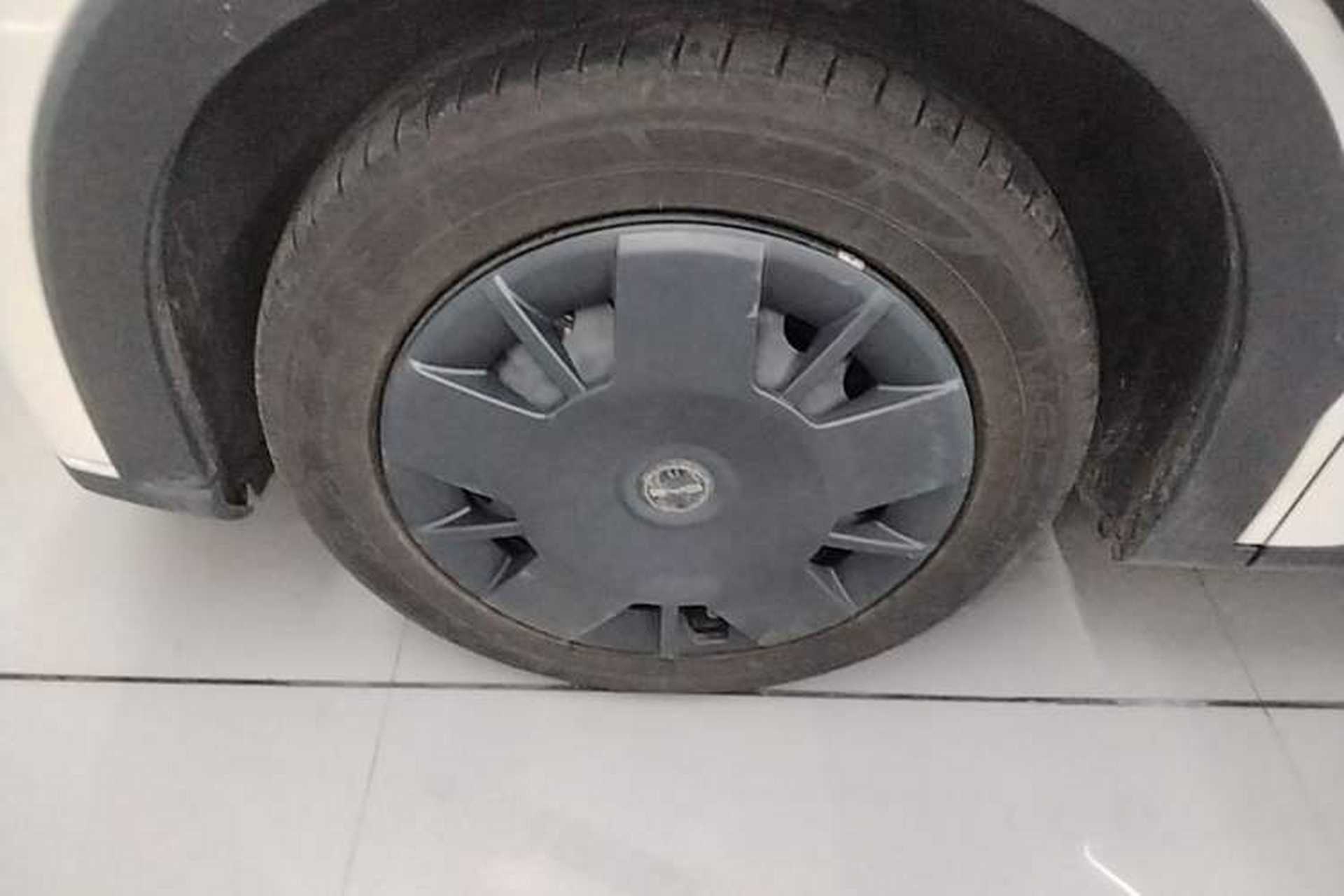 Used BYD Seagull 2023 Free Edition Left Front Wheel Hub