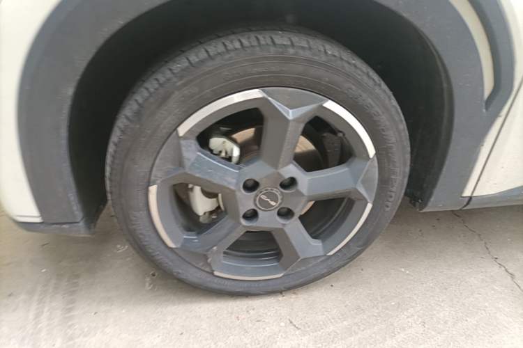 Used BYD Seagull 2023 Free Edition Left Front Wheel Hub