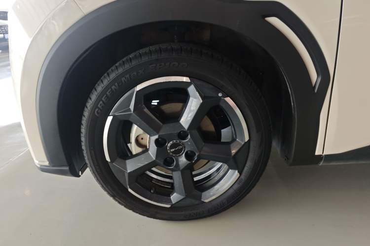 Used BYD Seagull 2023 Free Edition Left Front Wheel Hub