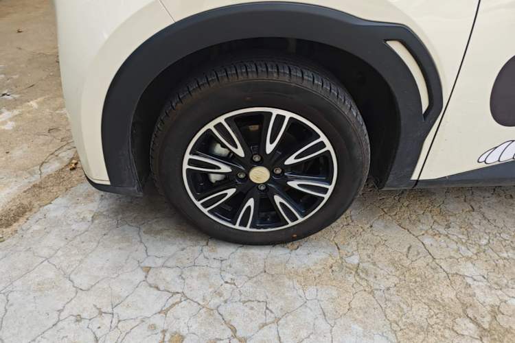 Used BYD Seagull 2023 Active Version Left Front Wheel Hub