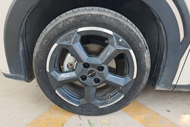 Used BYD Seagull 2023 Free Edition Left Front Wheel Hub