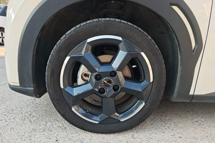 Used BYD Seagull 2023 Free Edition Left Front Wheel Hub