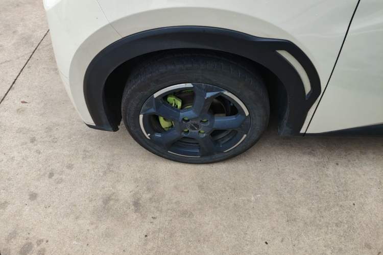 Used BYD Seagull 2023 Free Edition Left Front Wheel Hub