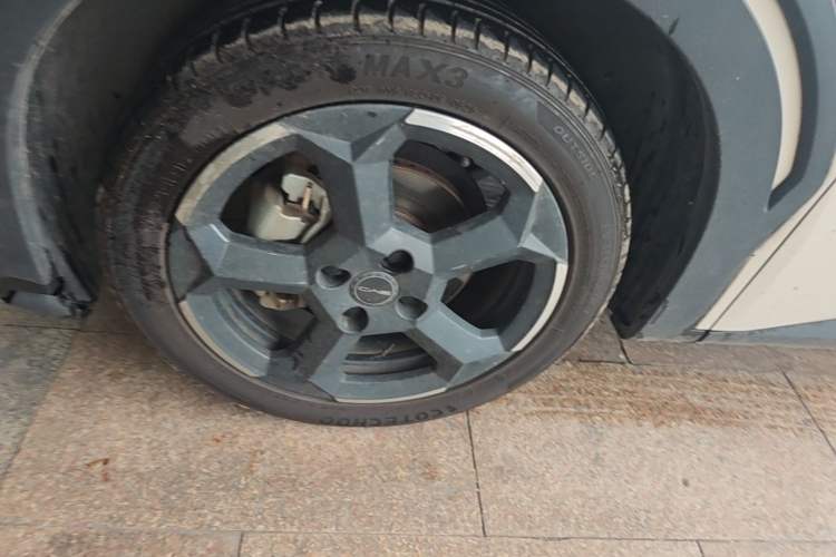 Used BYD Seagull 2023 Active Version Left Front Wheel Hub