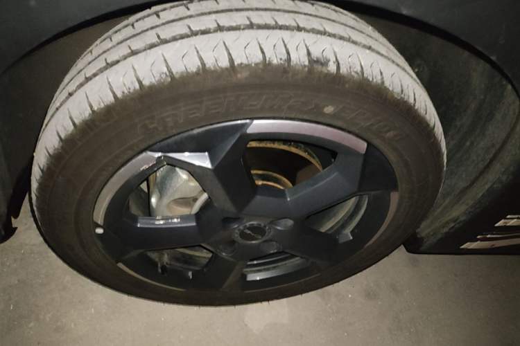 Used BYD Seagull 2023 Flying Edition Left Front Wheel Hub