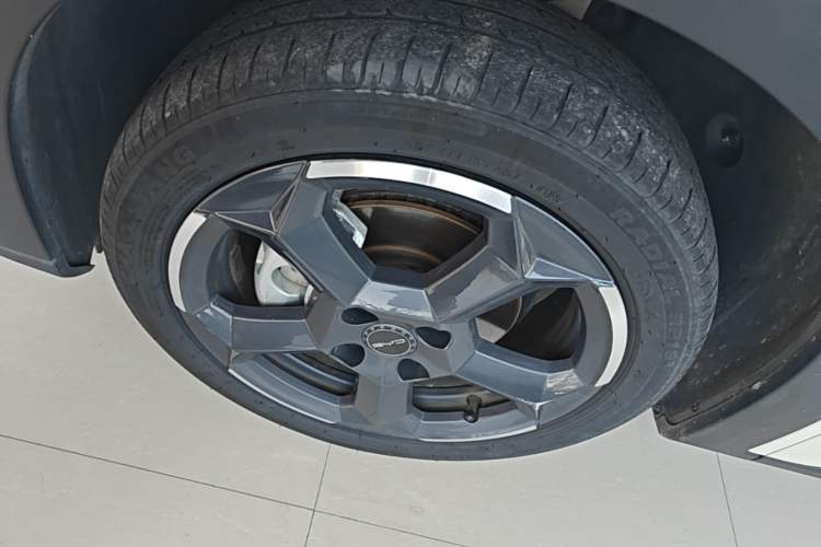 Used BYD Seagull 2023 Flying Edition Left Front Wheel Hub