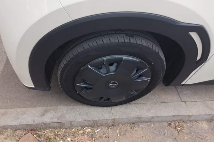 Used BYD Seagull 2023 Active Version Left Front Wheel Hub