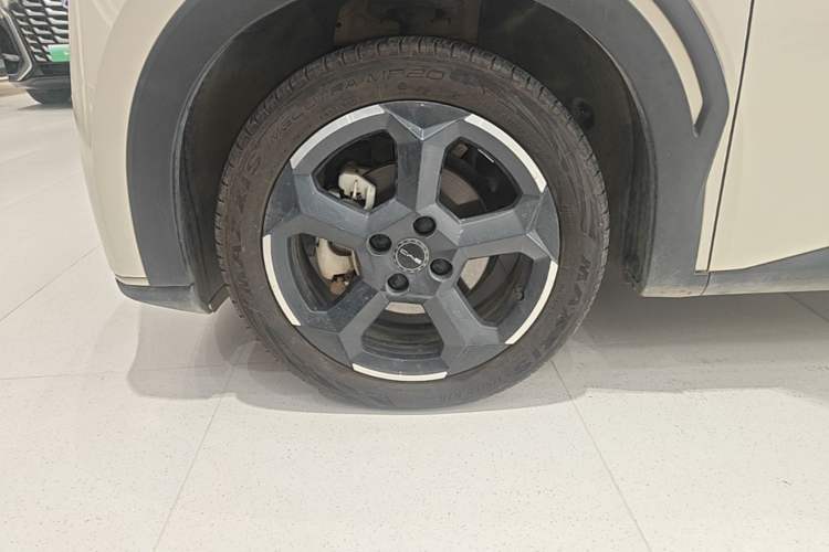 Used BYD Seagull 2023 Free Edition Left Front Wheel Hub