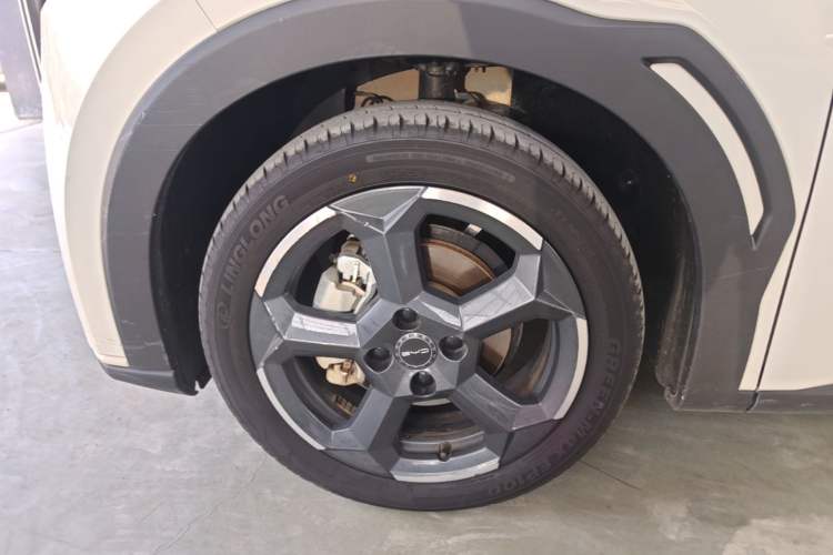 Used BYD Seagull 2023 Free Edition Left Front Wheel Hub