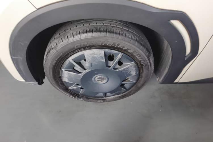 Used BYD Seagull 2023 Active Version Left Front Wheel Hub