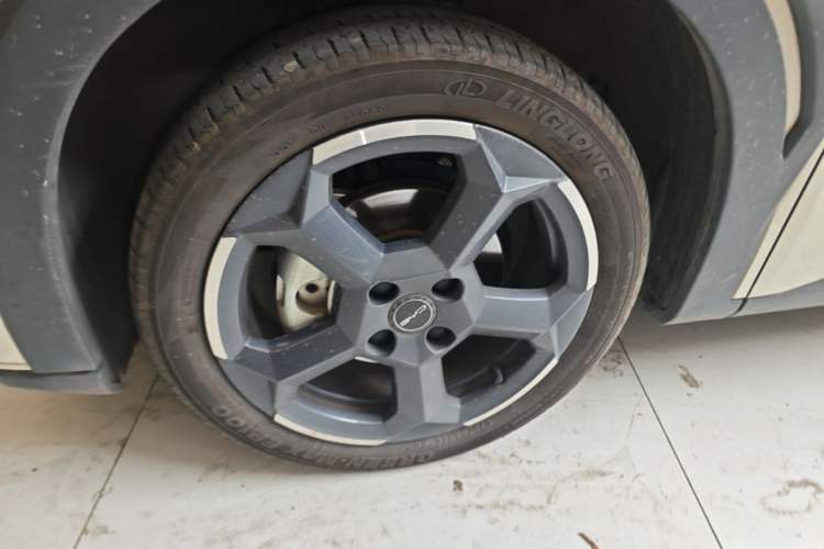 Used BYD Seagull 2023 Free Edition Left Front Wheel Hub