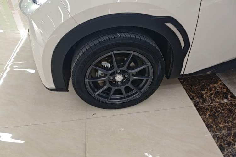 Used BYD Seagull 2023 Active Version Left Front Wheel Hub