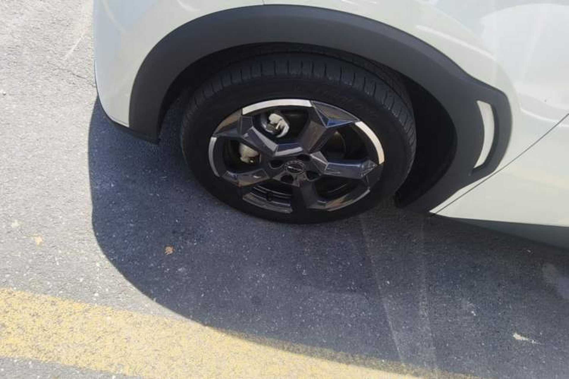 Used BYD Seagull 2023 Free Edition Left Front Wheel Hub