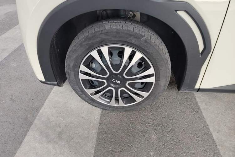 Used BYD Seagull 2023 Active Version Left Front Wheel Hub