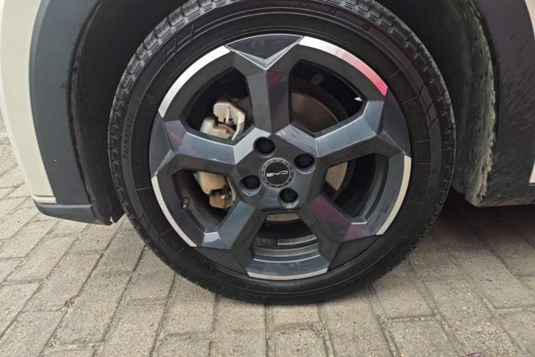 Used BYD Seagull 2023 Free Edition Left Front Wheel Hub