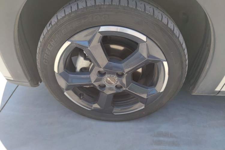 Used BYD Seagull 2023 Flying Edition Left Front Wheel Hub
