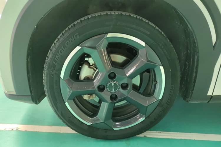 Used BYD Seagull 2023 Free Edition Left Front Wheel Hub