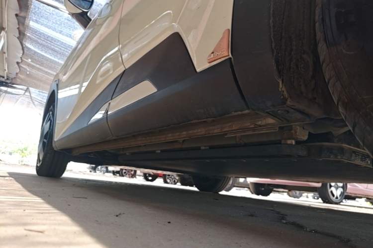 Used BYD Seagull 2023 Active Version Left Side Sill