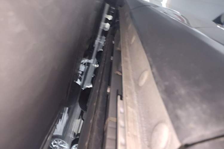 Used BYD Seagull 2023 Active Version Left Side Sill