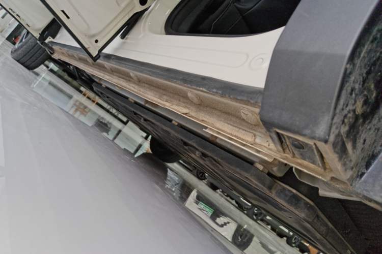 Used BYD Seagull 2023 Active Version Left Side Sill