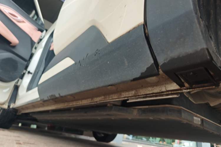 Used BYD Seagull 2023 Active Version Left Side Sill