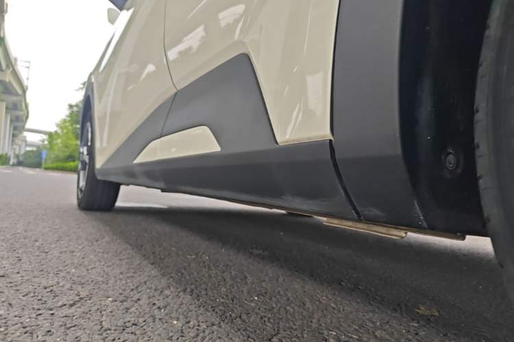 Used BYD Seagull 2023 Free Edition Left Side Sill