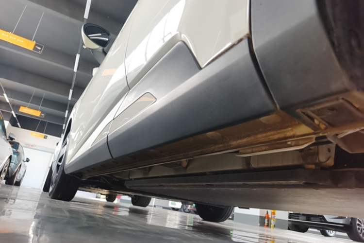 Used BYD Seagull 2023 Active Version Left Side Sill