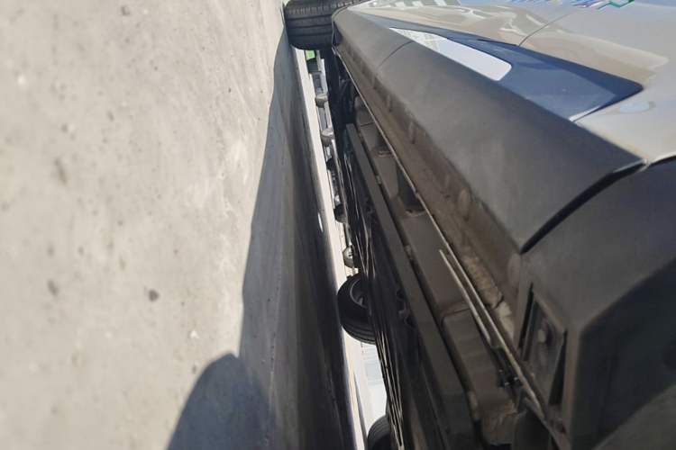 Used BYD Seagull 2023 Active Version Left Side Sill
