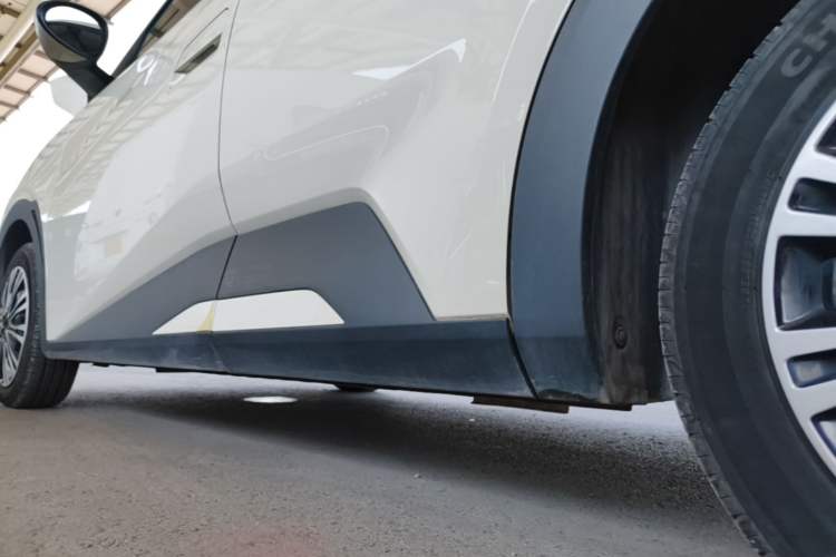 Used BYD Seagull 2023 Active Version Left Side Sill