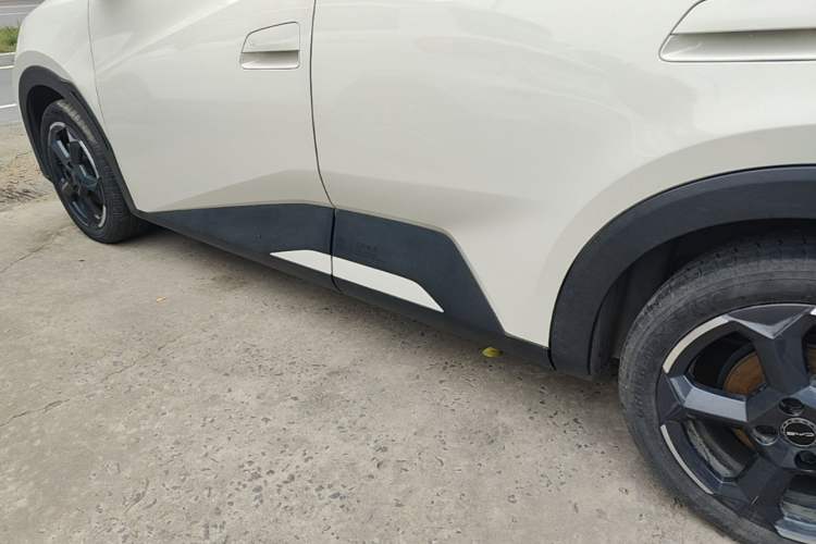 Used BYD Seagull 2023 Flying Edition Left Side Sill