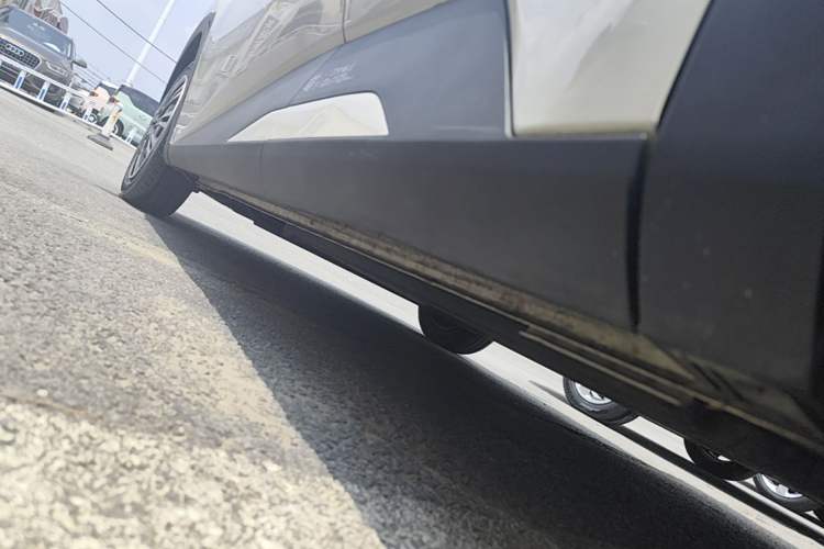 Used BYD Seagull 2023 Free Edition Left Side Sill