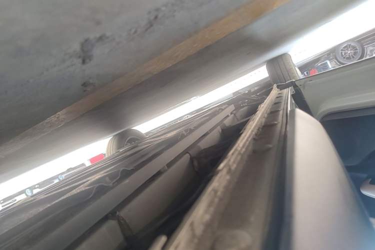 Used BYD Seagull 2023 Active Version Left Side Sill