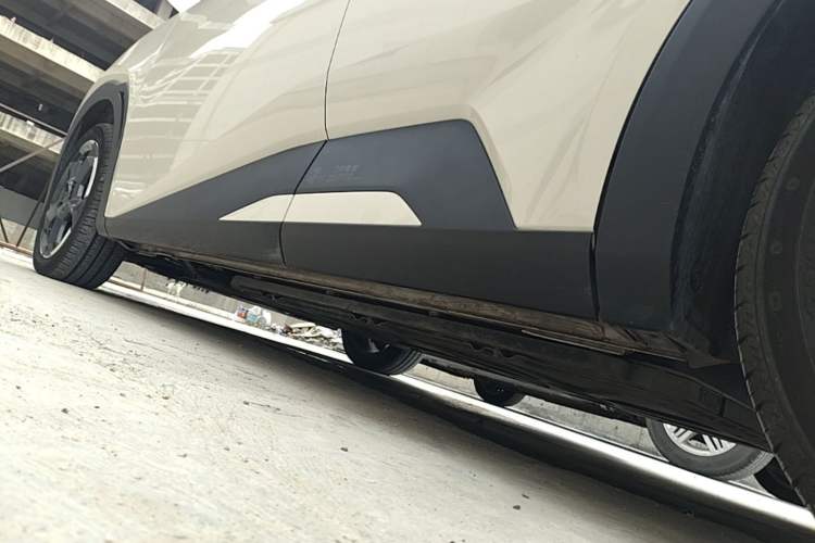 Used BYD Seagull 2023 Free Edition Left Side Sill