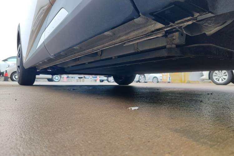 Used BYD Seagull 2023 Active Version Left Side Sill