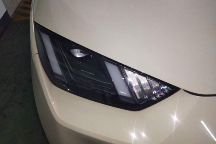 Used BYD Seagull 2023 Free Edition Right Front Headlight