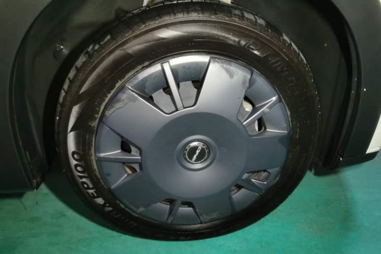 Used BYD Seagull 2023 Active Version Right Front Wheel Hub
