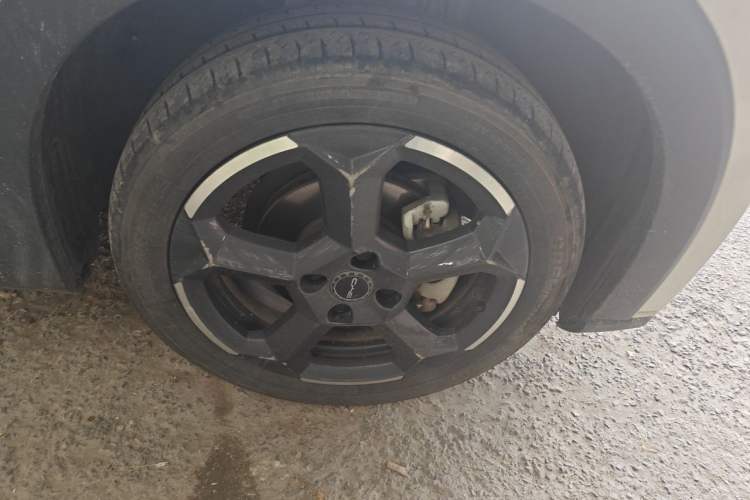 Used BYD Seagull 2023 Flying Edition Right Front Wheel Hub