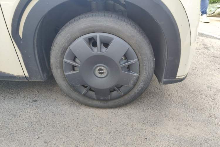 Used BYD Seagull 2023 Active Version Right Front Wheel Hub