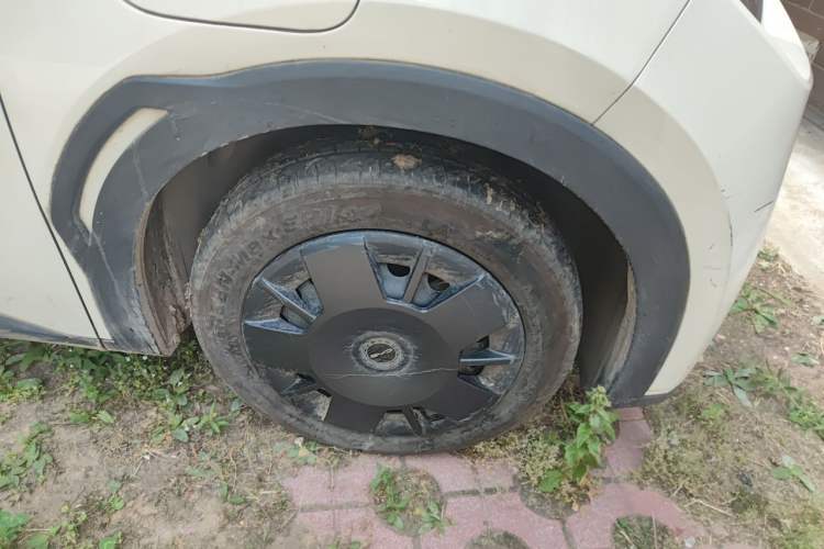 Used BYD Seagull 2023 Active Version Right Front Wheel Hub
