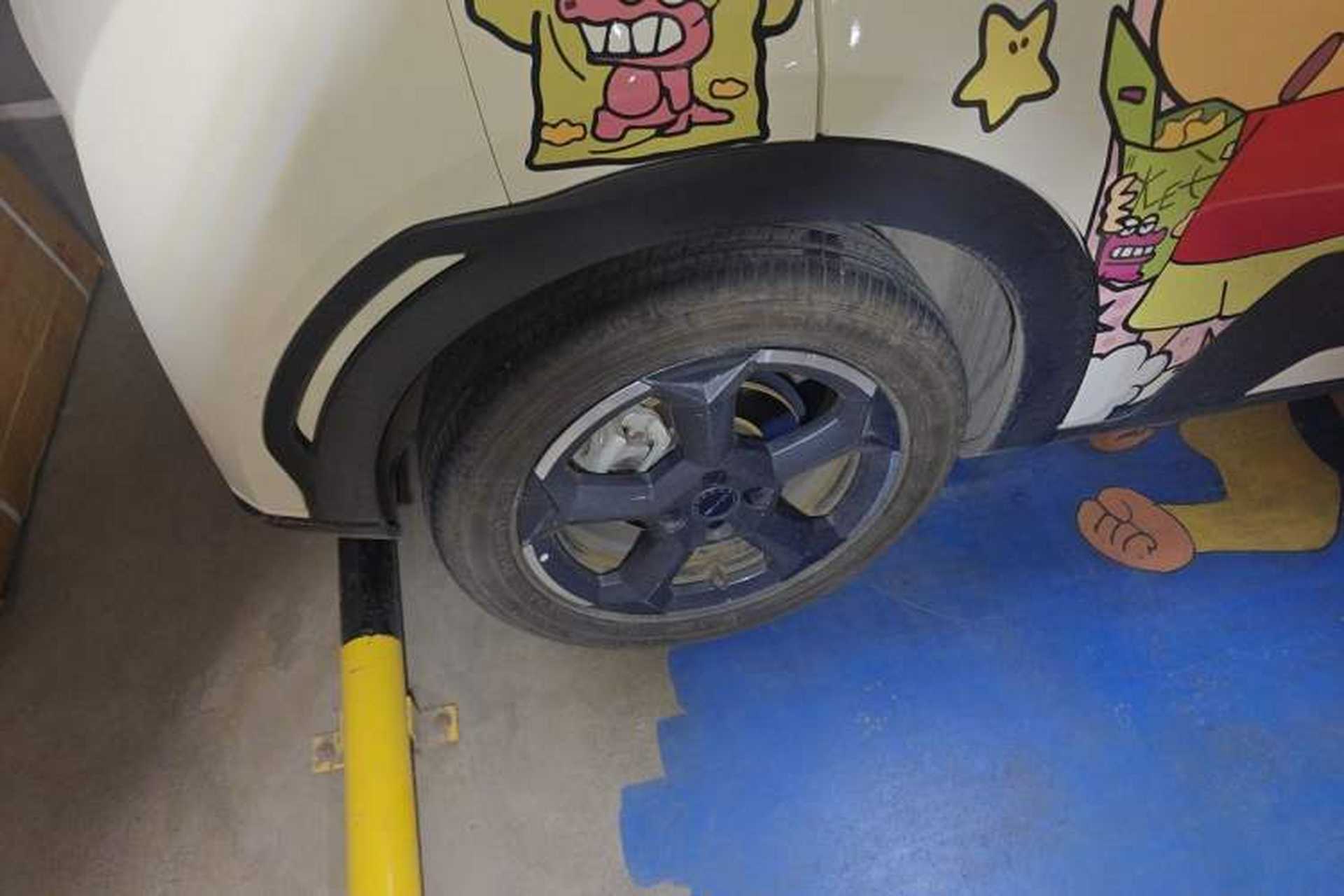 Used BYD Seagull 2023 Free Edition Right Front Wheel Hub