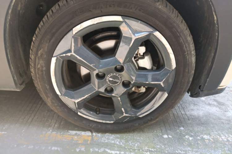 Used BYD Seagull 2023 Flying Edition Right Front Wheel Hub