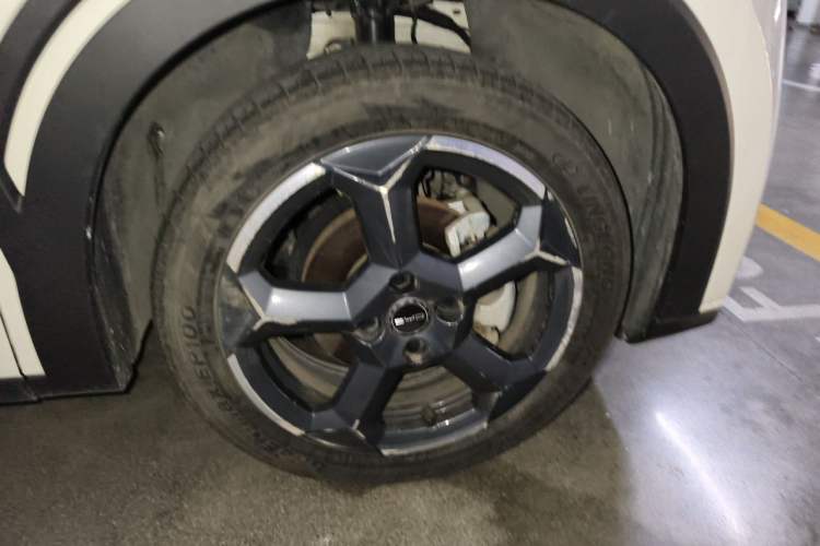 Used BYD Seagull 2023 Flying Edition Right Front Wheel Hub