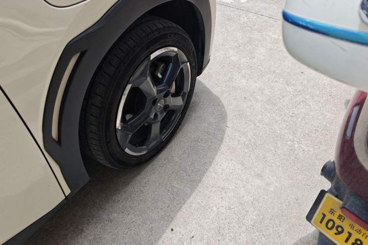 Used BYD Seagull 2023 Free Edition Right Front Wheel Hub