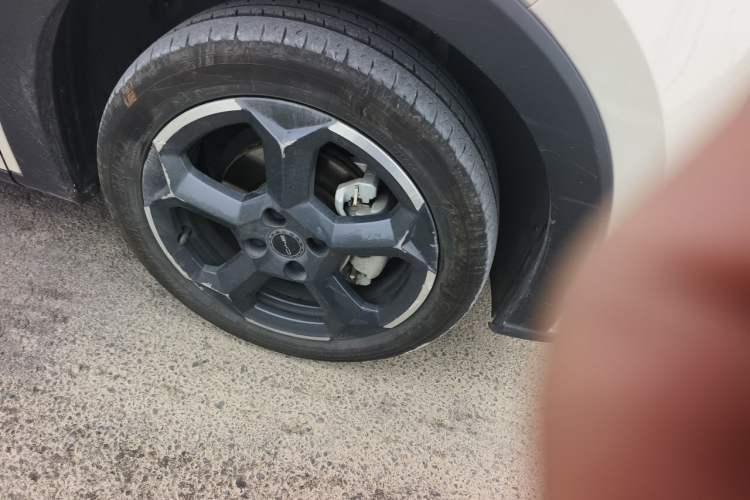 Used BYD Seagull 2023 Flying Edition Right Front Wheel Hub