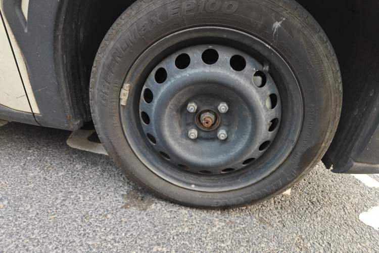 Used BYD Seagull 2023 Active Version Right Front Wheel Hub